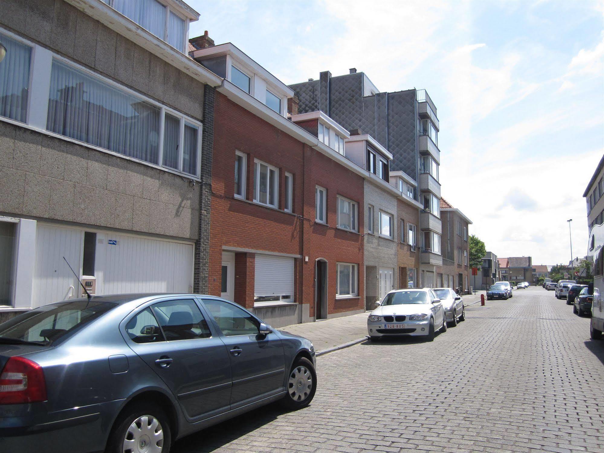 Apartments Iris Oostende Exterior foto